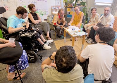 Un atelier collectif pour construire la charte de fonctionnement de Café & Co
